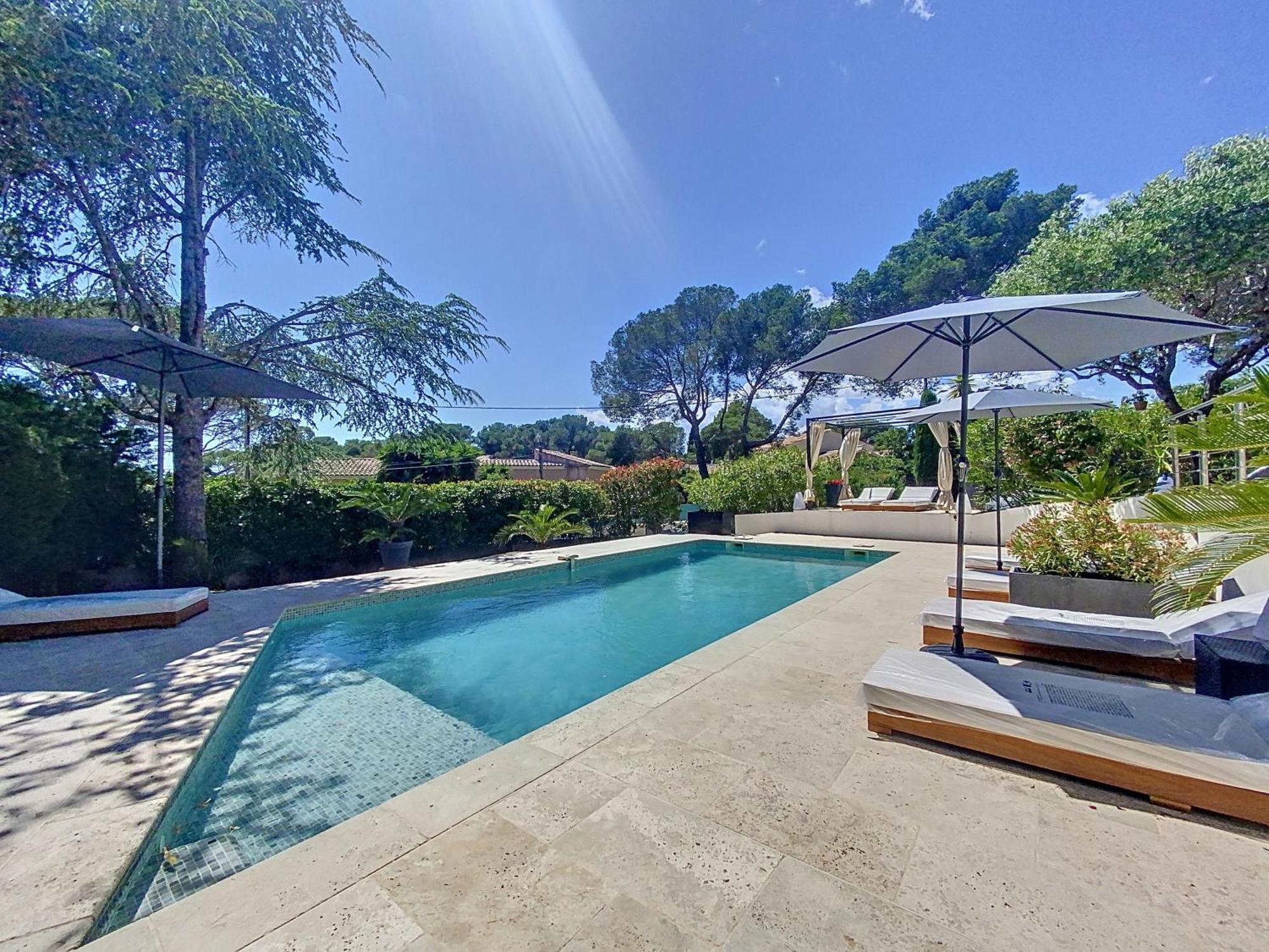 "Les Alizes" Cote Jardin Proche Bord De Mer Saint-Raphaël المظهر الخارجي الصورة